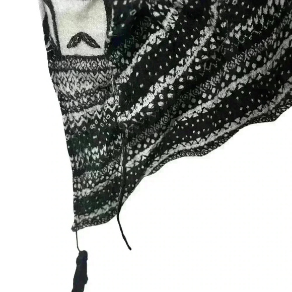 Vince Camuto Bird Floral Topper, Tropical, One Size - Picture 8 of 8